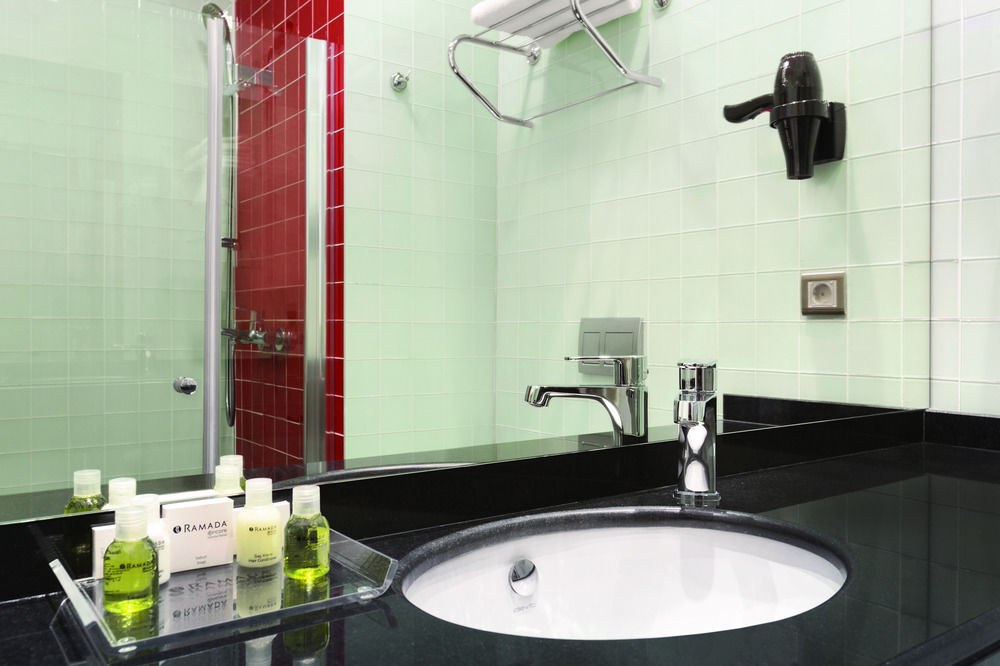 Ramada Encore Kartal