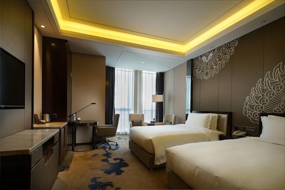 GRAND SKYLIGHT INTERNATIONAL BEIJING photo 2