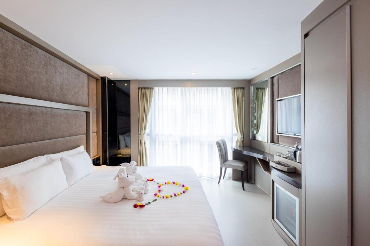 CENTARA AZURE HOTEL PATTAYA