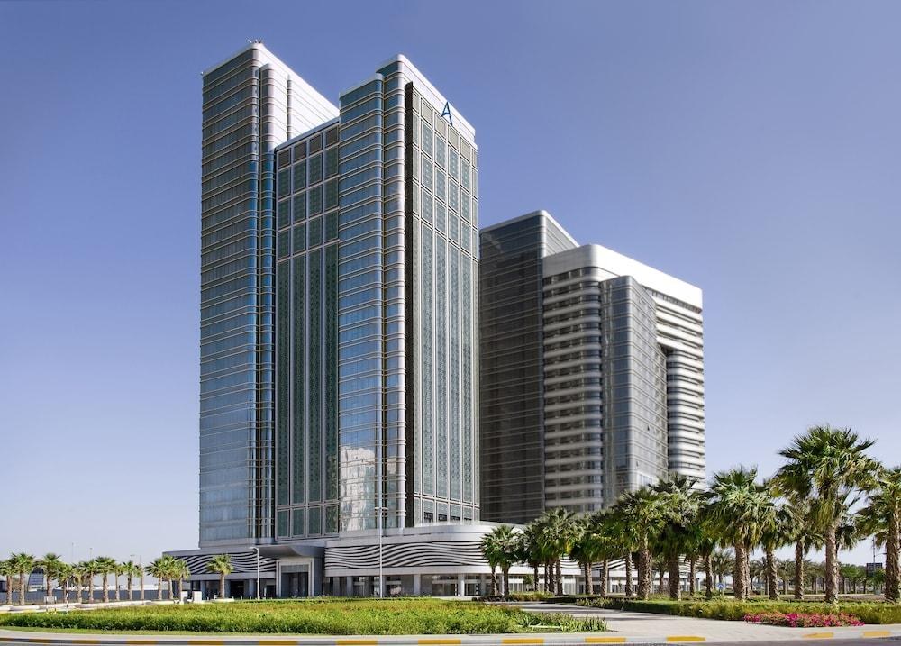 Capital Centre Arjaan by Rotana photo 2