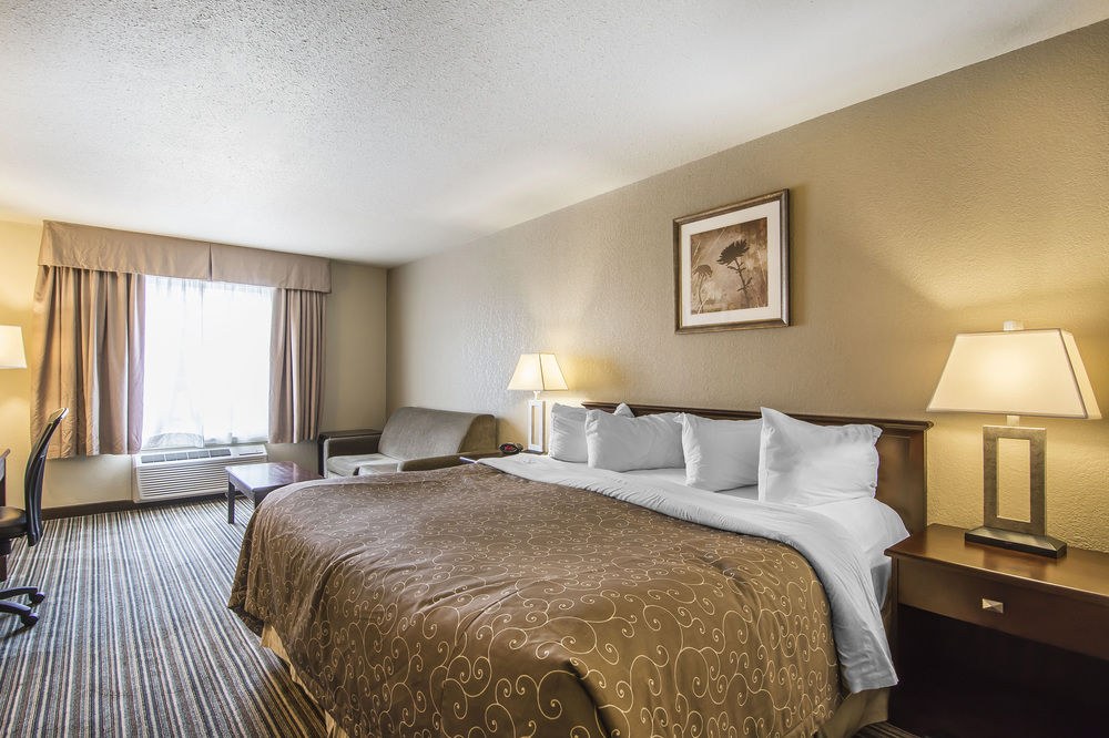 Quality Inn & Suites