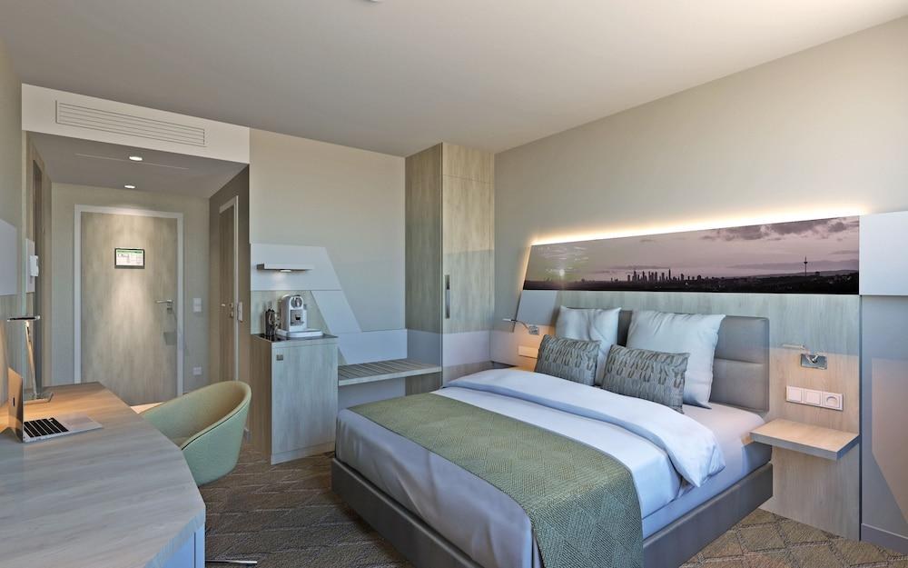 HOLIDAY INN FRANKFURT AIRPORT photo 2