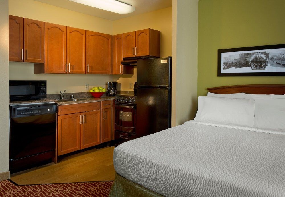 TOWNEPLACE SUITES DENVER DOWNTOWN photo 3
