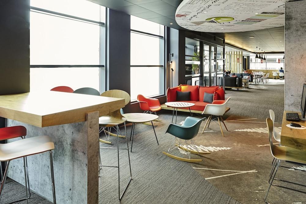 IBIS BIRMINGHAM AIRPORT - NEC photo 1