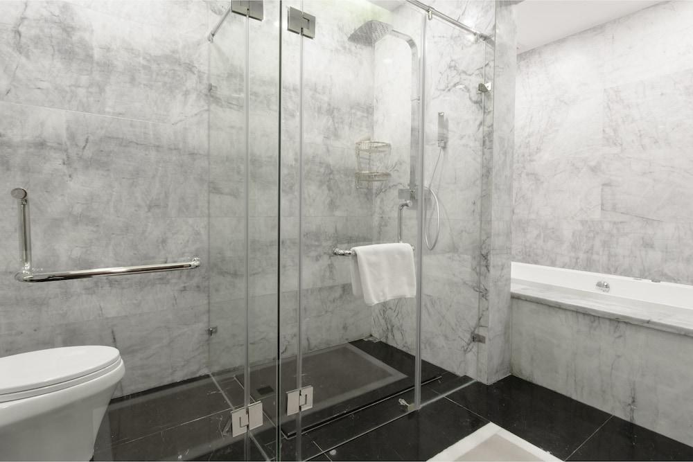 Hotels & Preference Hualing Tbilisi.. photo 4