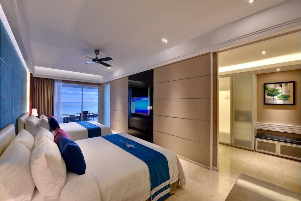 Lexis Suites Penang~ photo 3