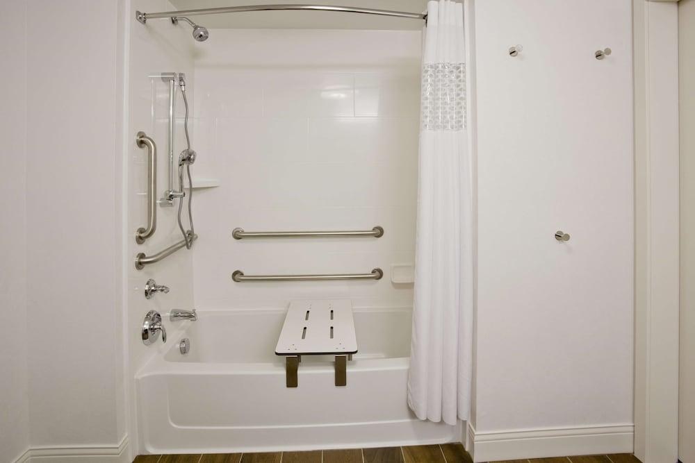 Hampton Inn Minneapolis Bloomington West photo 3