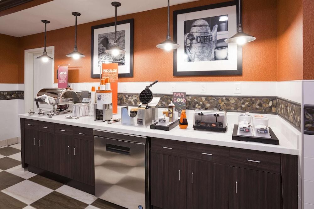 Hampton Inn Minneapolis Bloomington West photo 4