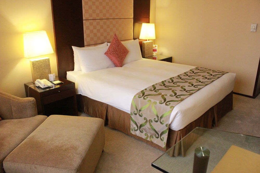 Monarch Plaza Hotel