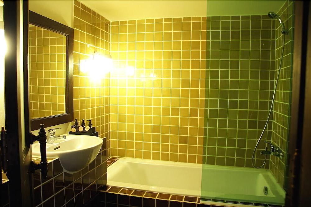 ANOMA BOUTIQUE HOUSE photo 2