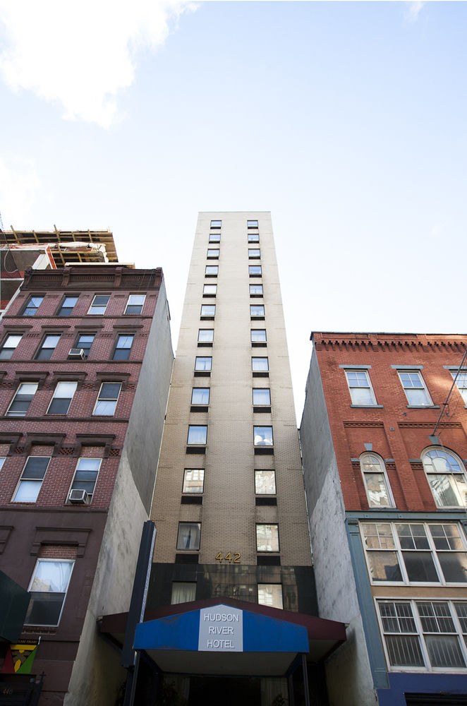 HUDSON RIVER HOTEL photo 1