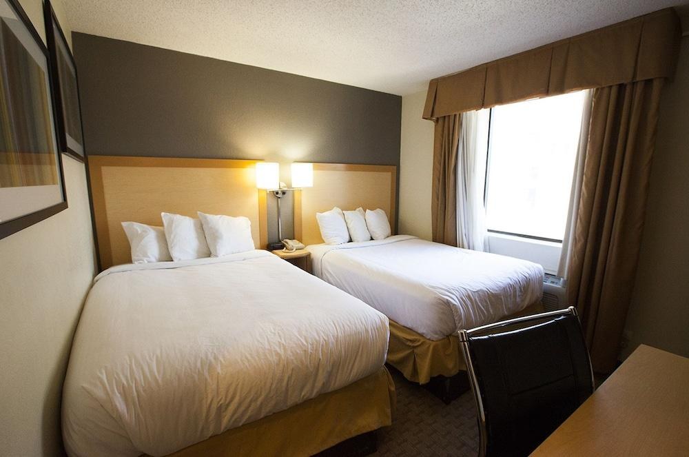 HUDSON RIVER HOTEL photo 2