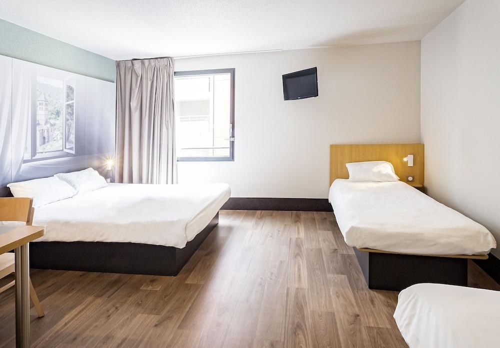 B&B HOTEL PARIS LE BOURGET photo 4