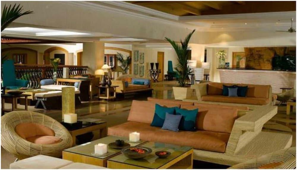 THE ZURI WHITE SANDS, GOA RESORT & CASINO photo 3