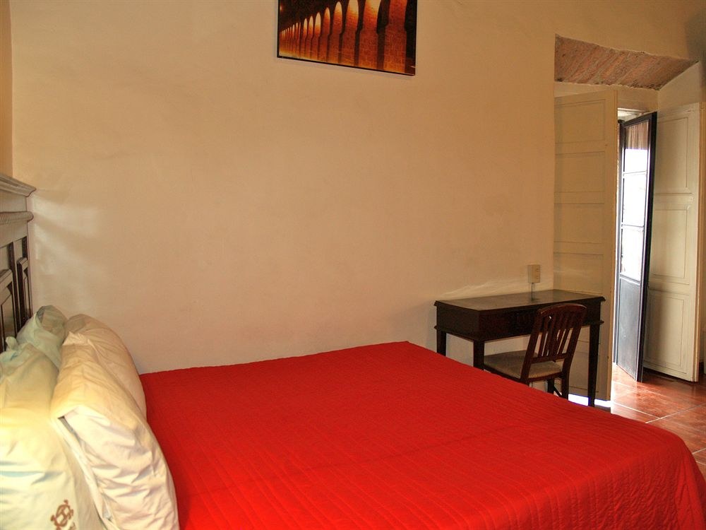Hotel Colonial photo 1