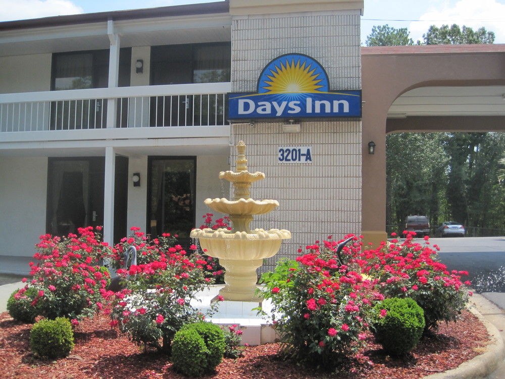 Days Inn by Wyndham Raleigh Midtown