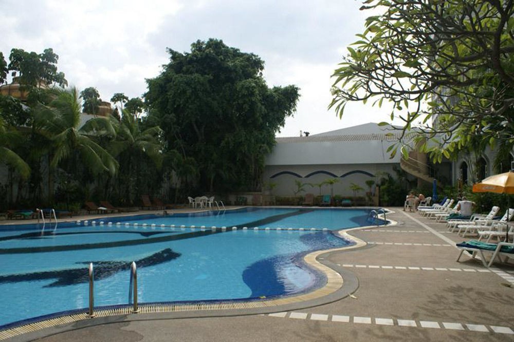 Royal Twins Palace Hotel photo 1