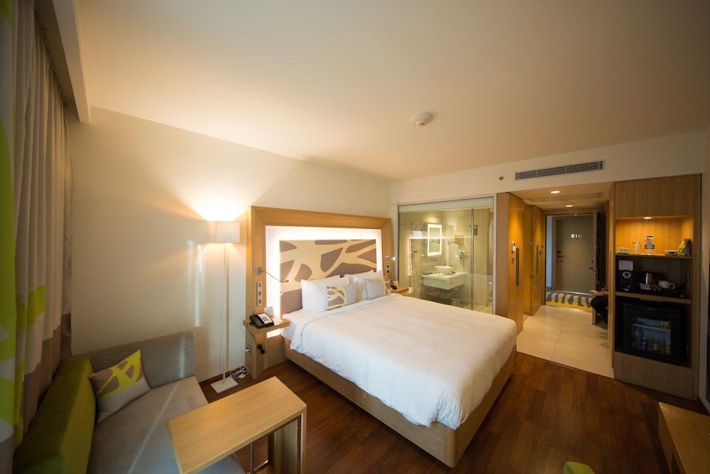 Novotel Chennai Omr Hotel photo 4