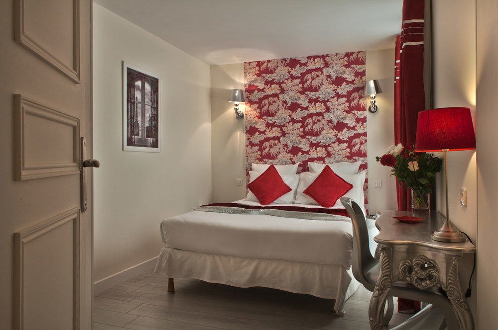 Hotel Joli Mome (ex B Square)