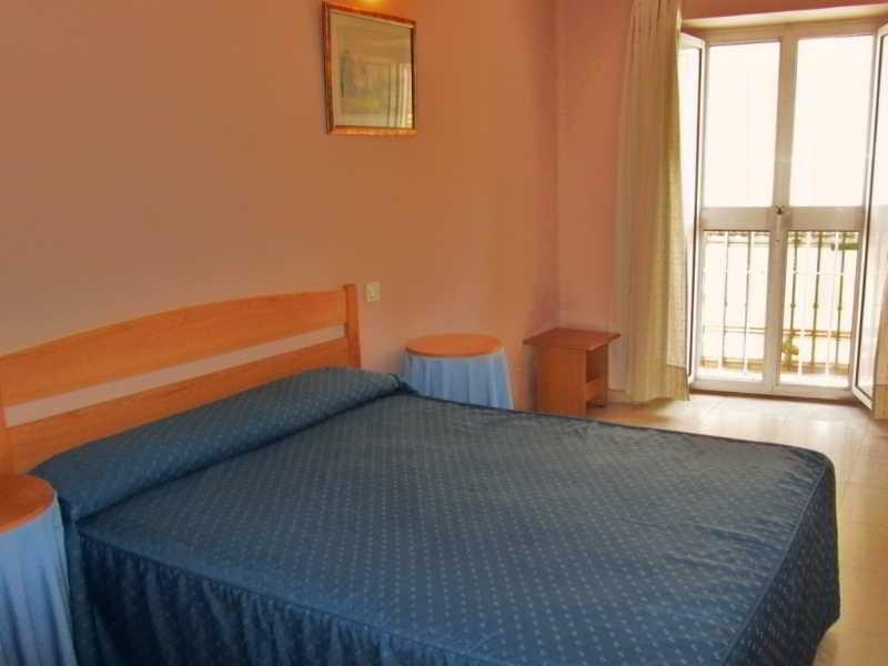 HOSTAL SANTA CATALINA photo 4