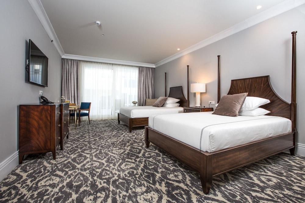 Royal Blue hotel photo 4