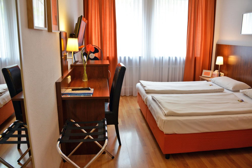 Hotel Italia photo 1