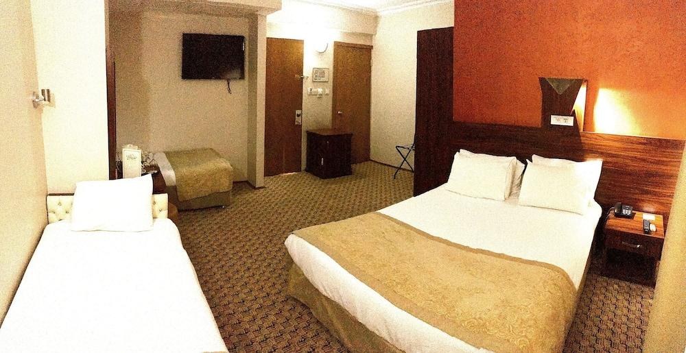 ELAN HOTEL photo 2