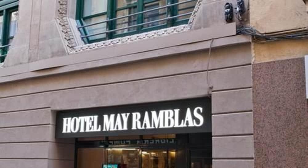 MAY RAMBLAS photo 4