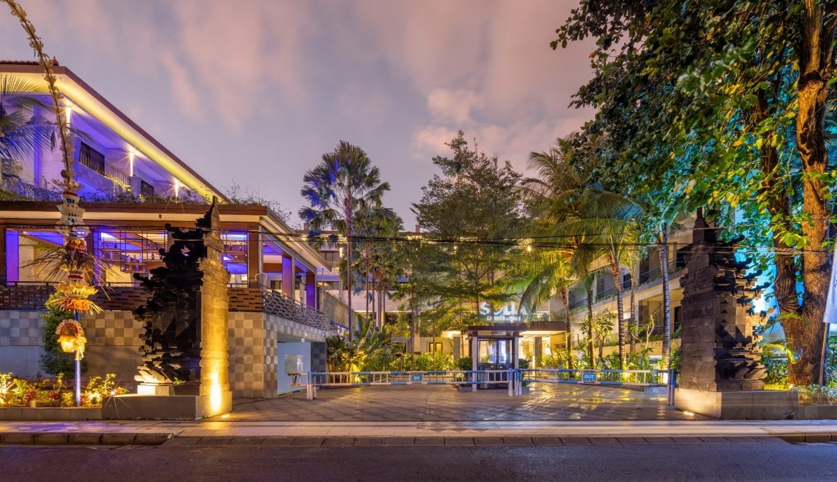 SOLIA LEGIAN BALI