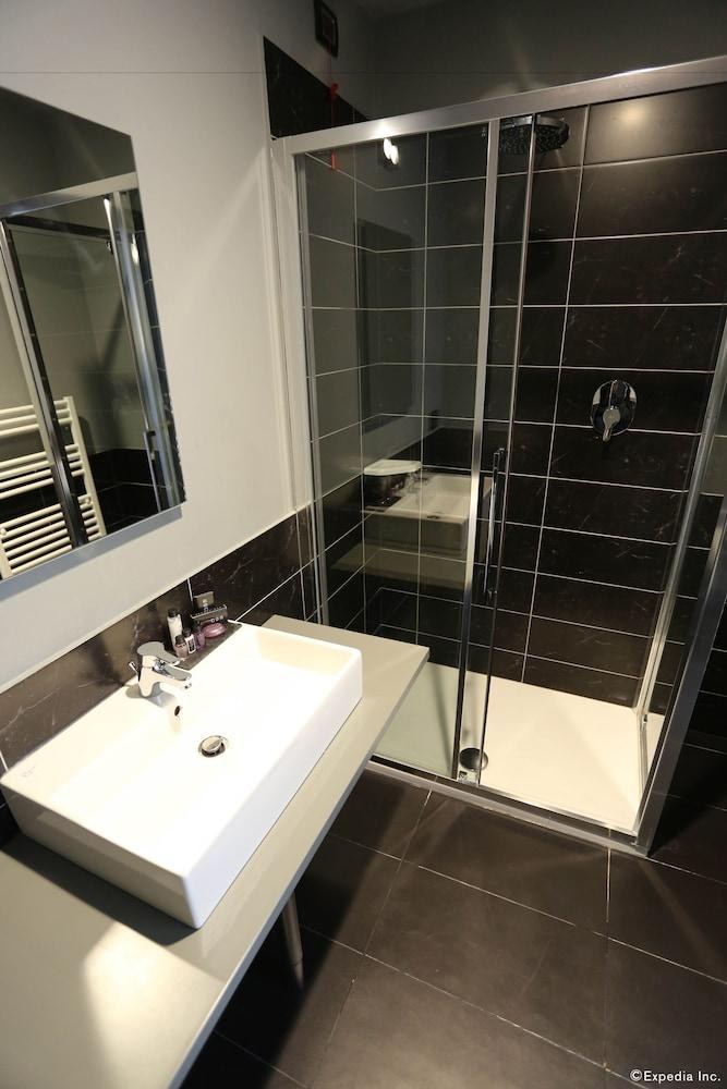 THE BRYSON HOTEL photo 4