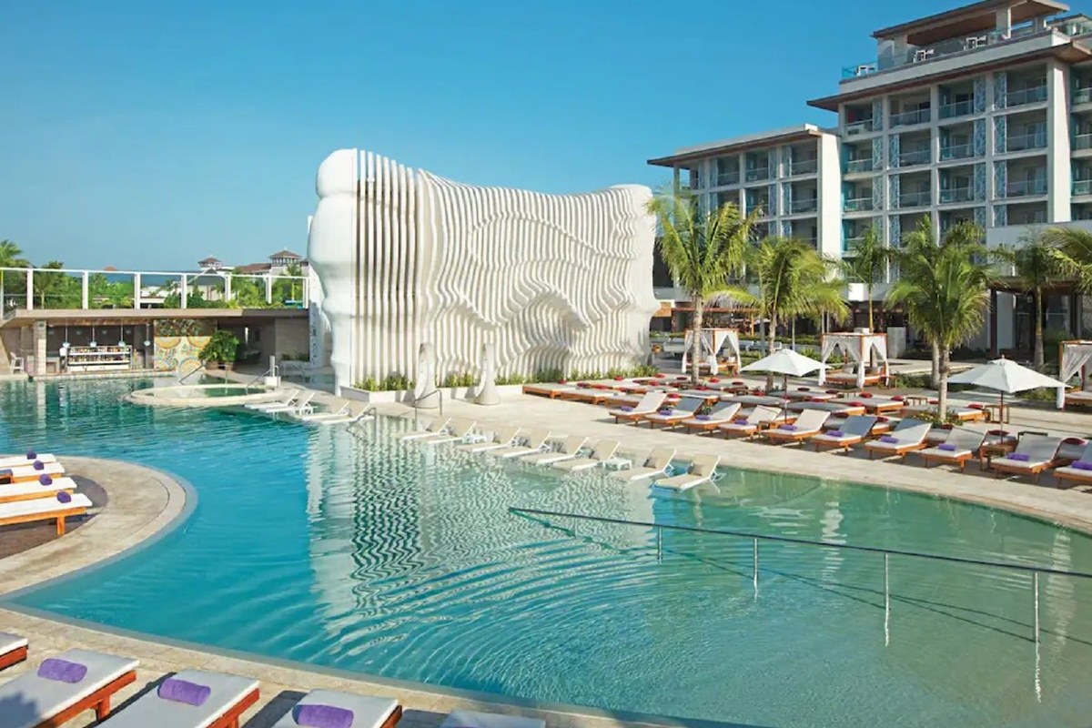 BREATHLESS MONTEGO BAY RESORT & SPA - ADULTS ONLY photo 2