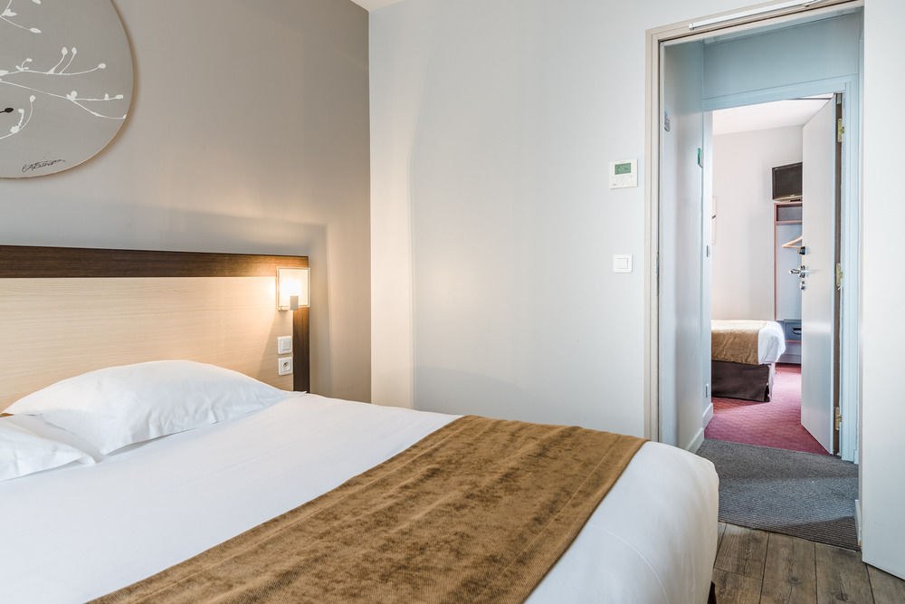 Grand Hotel Clichy photo 3