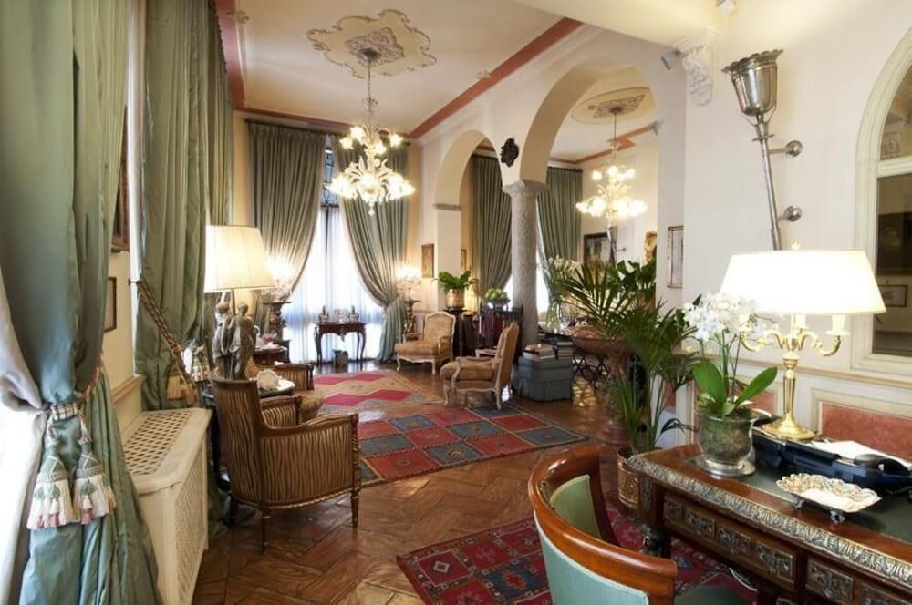 Petit Palais Milano photo 2