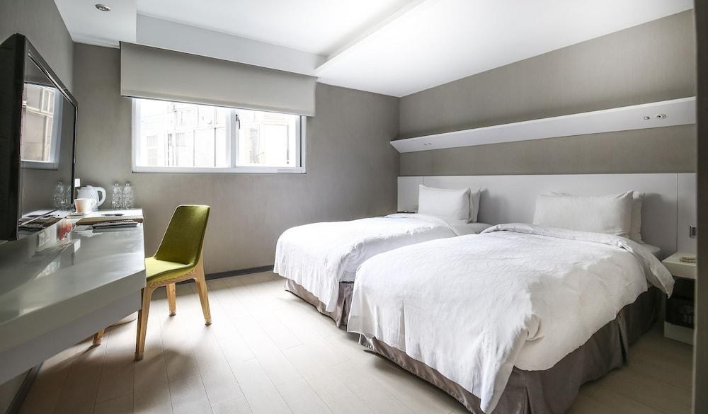 DANDY HOTEL - TIANMU BRANCH photo 3