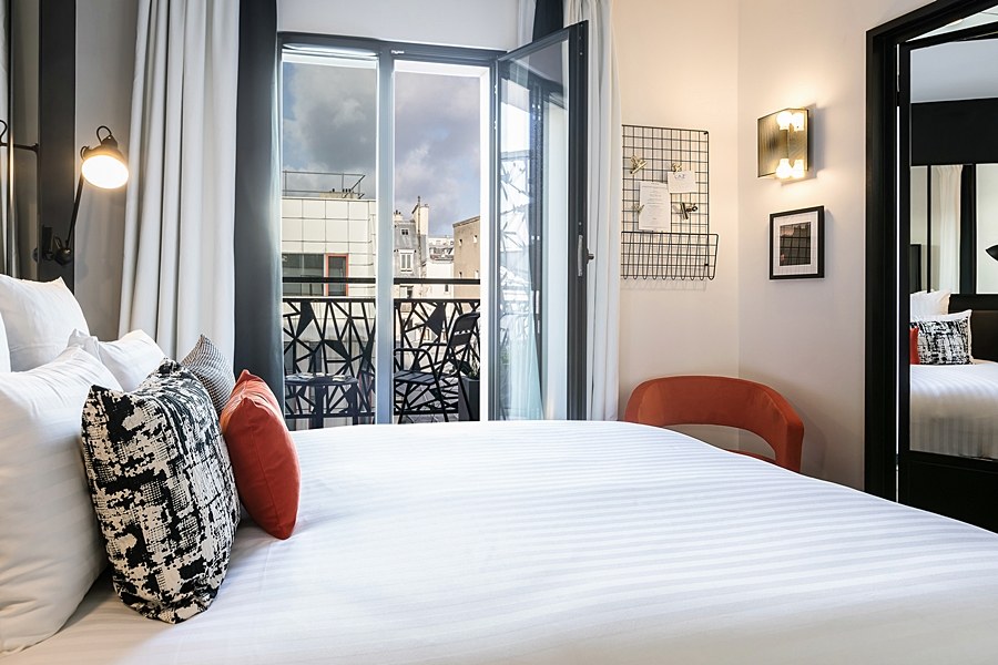 LAZ' HOTEL SPA URBAIN photo 3
