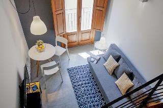 Blue Moon Apartments photo 4