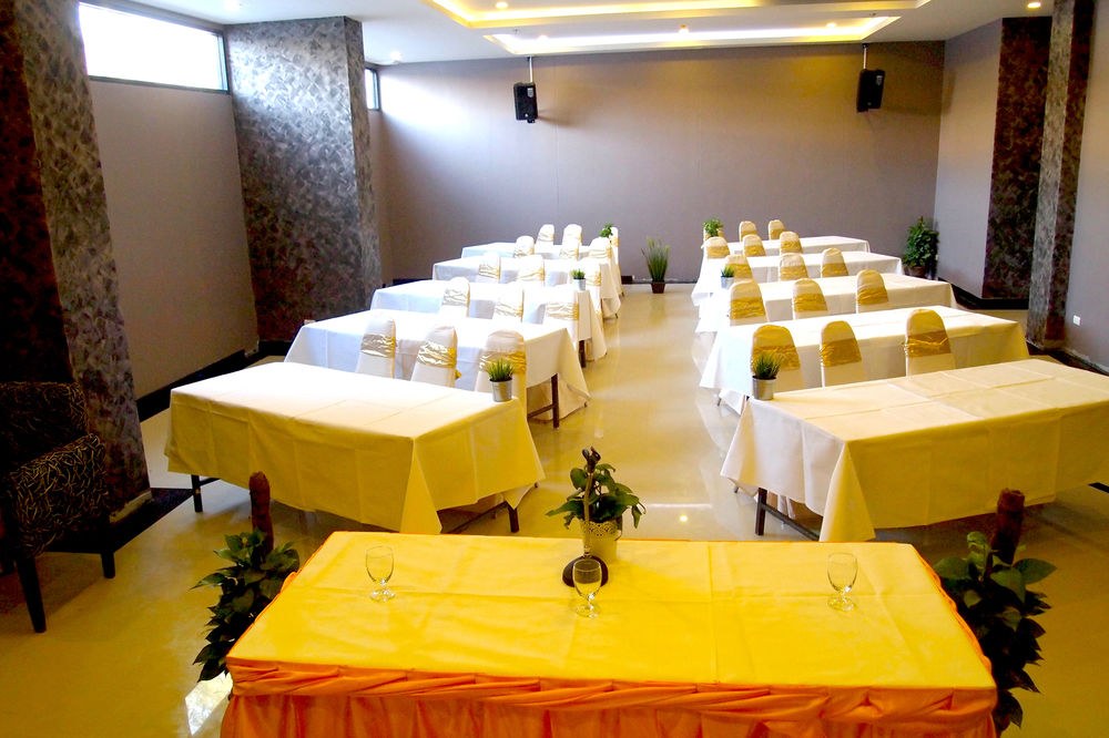 THE GIG HOTEL