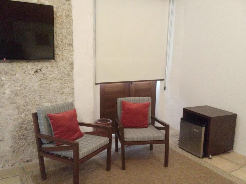 HOTEL BOUTIQUE EL ENCANTO photo 2