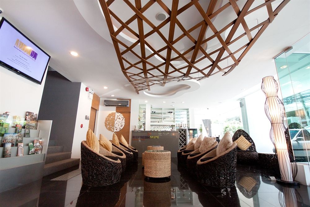 NIMMAN MAI DESIGN HOTEL