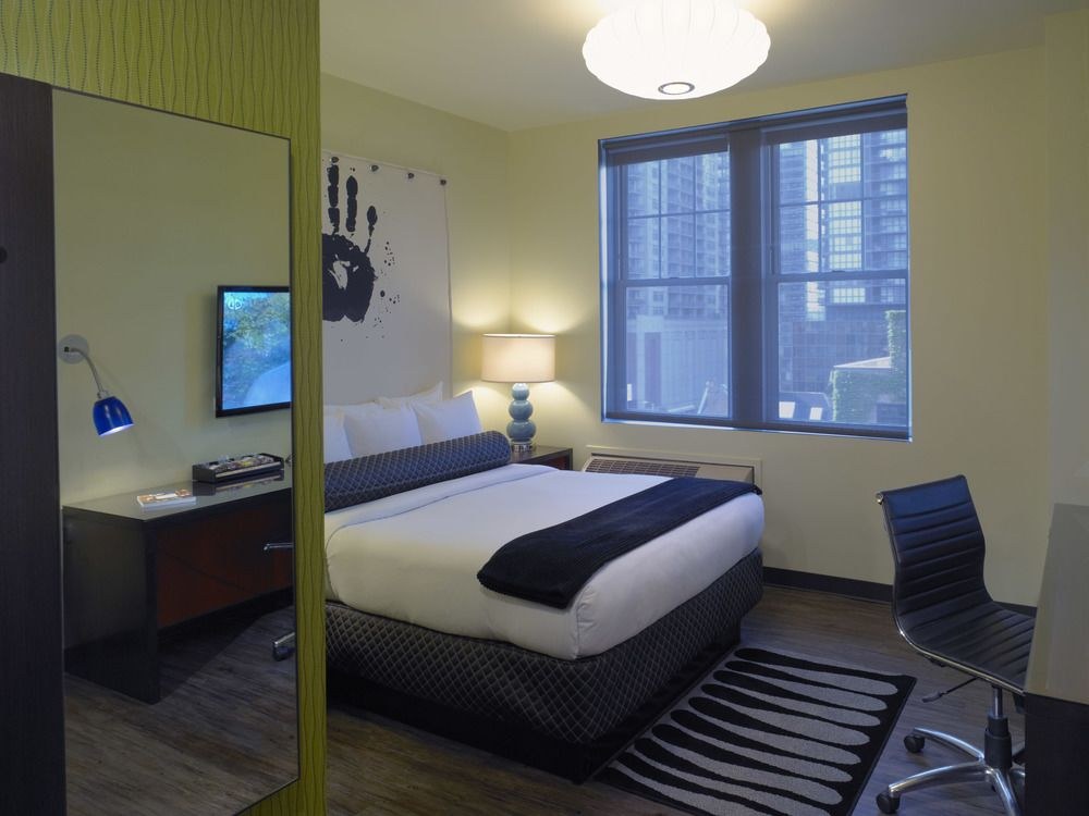 ACME HOTEL COMPANY CHICAGO