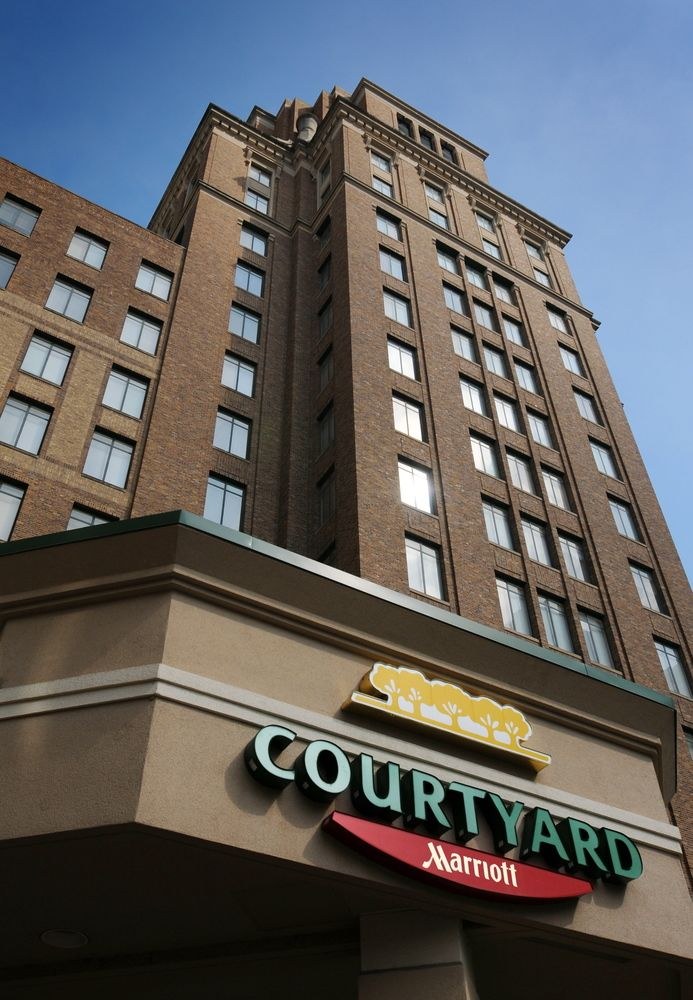 Courtyard Houston Downtown/Convention Center photo 2