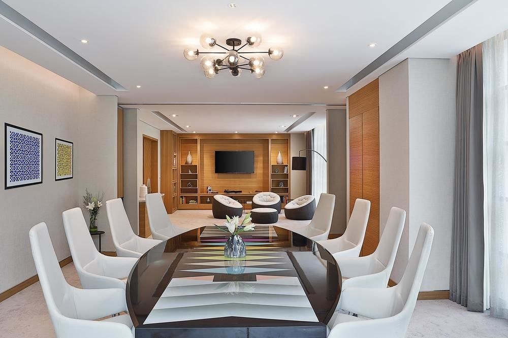 DoubleTree by Hilton Dubai - Business Bay photo 1
