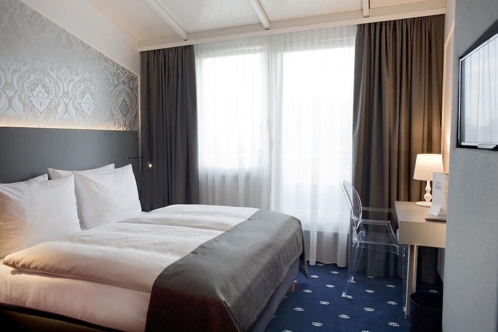 HOTEL HOLIDAY INN DRESDEN - CITY SOUTH photo 2