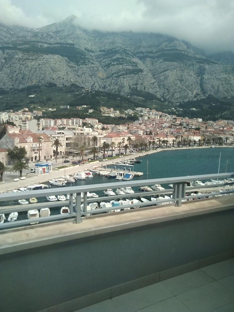 Aparthotel Miramare photo 4