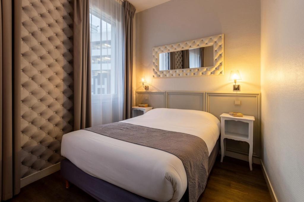 DE FRANCE photo 1