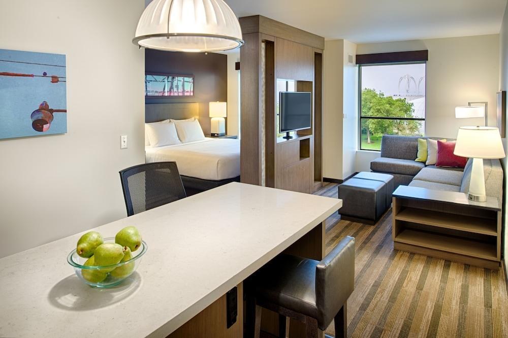 Hyatt House Seattle Downtown photo 2