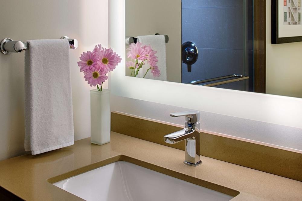 Hyatt House Seattle Downtown photo 3