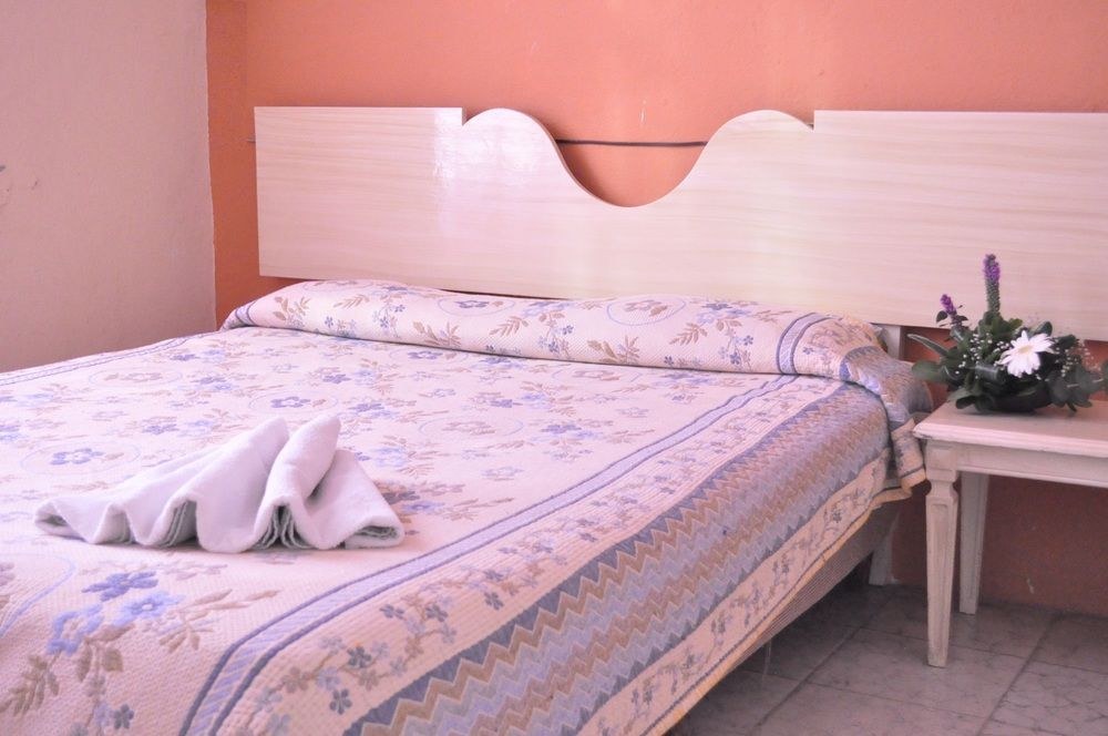 Hotel Metropolitan II
