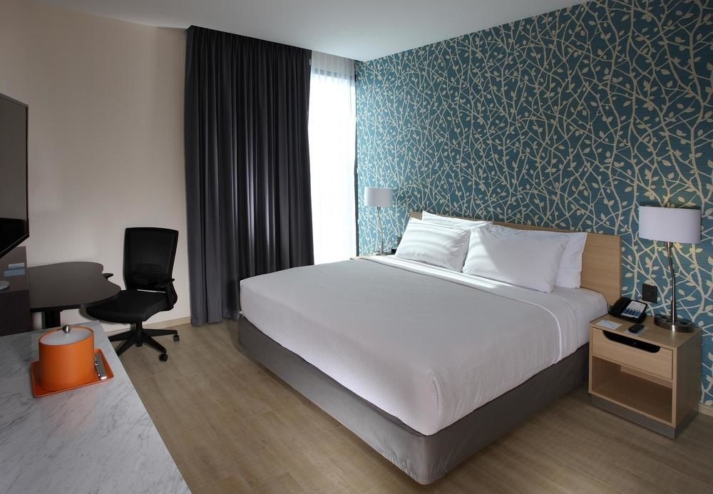 FAIRFIELD INN  SUITES MEXICO CITY VALLEJO photo 2