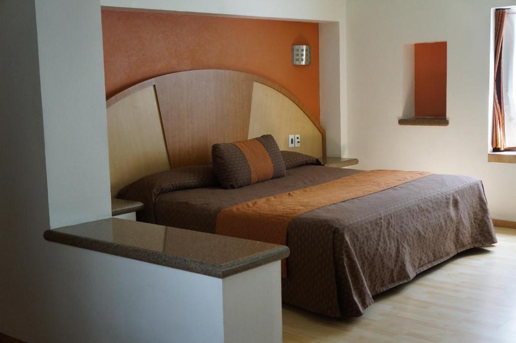 HOTEL VILLA DE MADRID photo 2